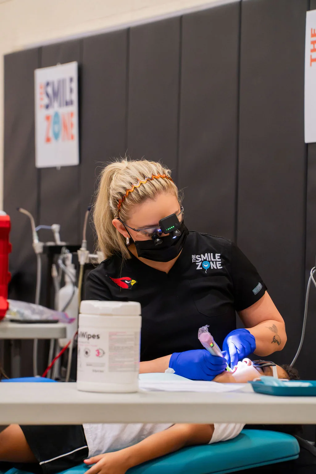 TheSmileZone health and wellness event in Casa Grande with the Arizona Cardinals — photo 27 of 77