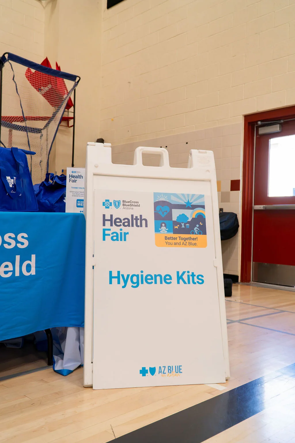 TheSmileZone health and wellness event in Casa Grande with the Arizona Cardinals — photo 35 of 77