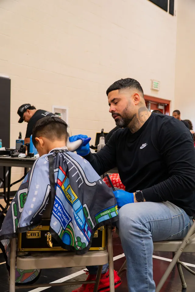 TheSmileZone health and wellness event in Casa Grande with the Arizona Cardinals — photo 39 of 77